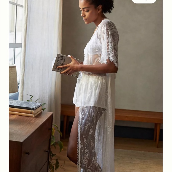 By Anthropologie Long Lace Robe